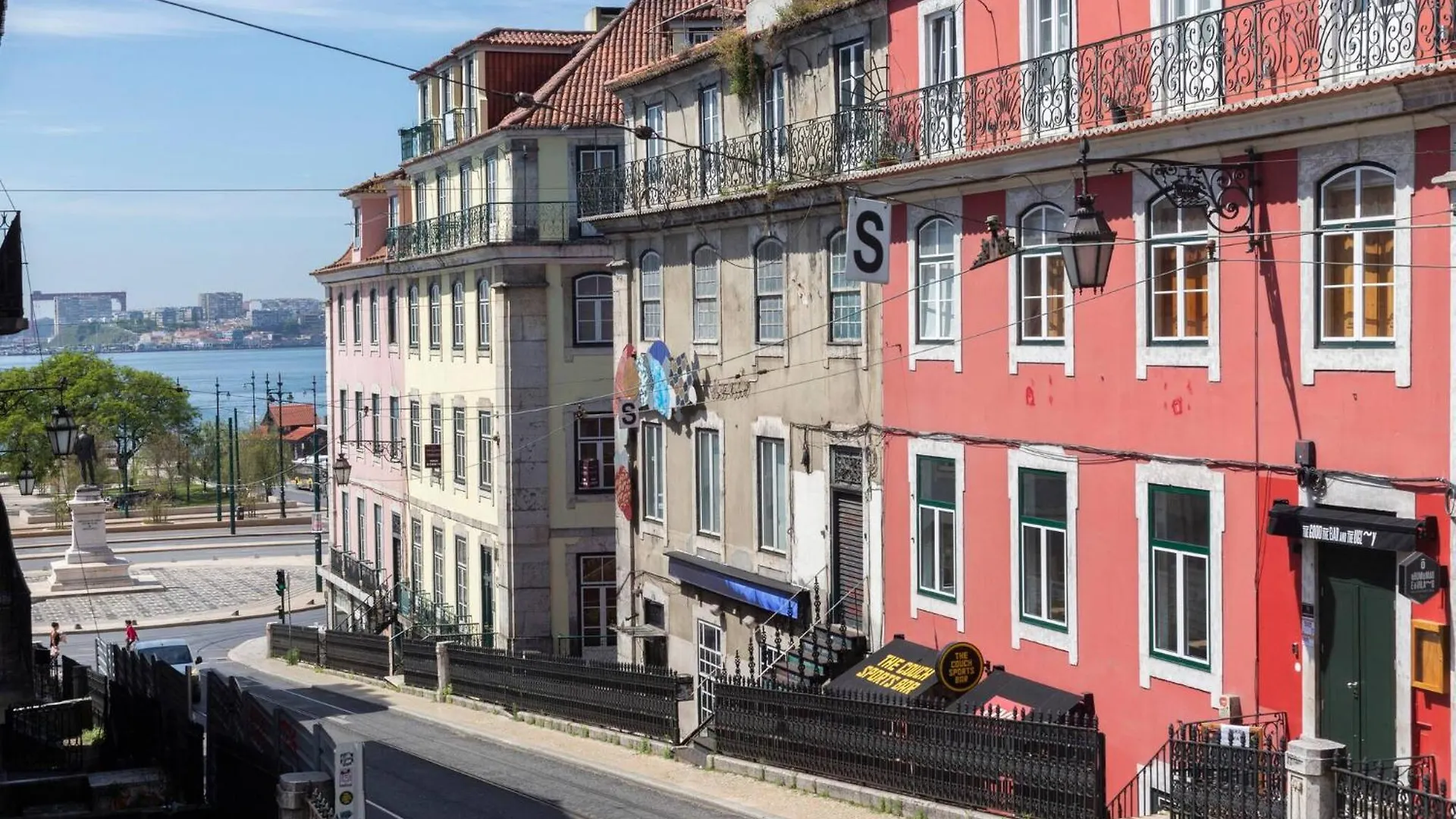 My Lx Flat Luxury Chiado Design Apartment Lisbona